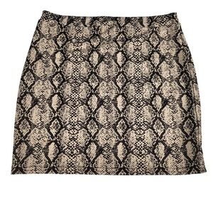 Boohoo Snakeskin Mini Skirt Animal Print Party Fashion Forward Size US12